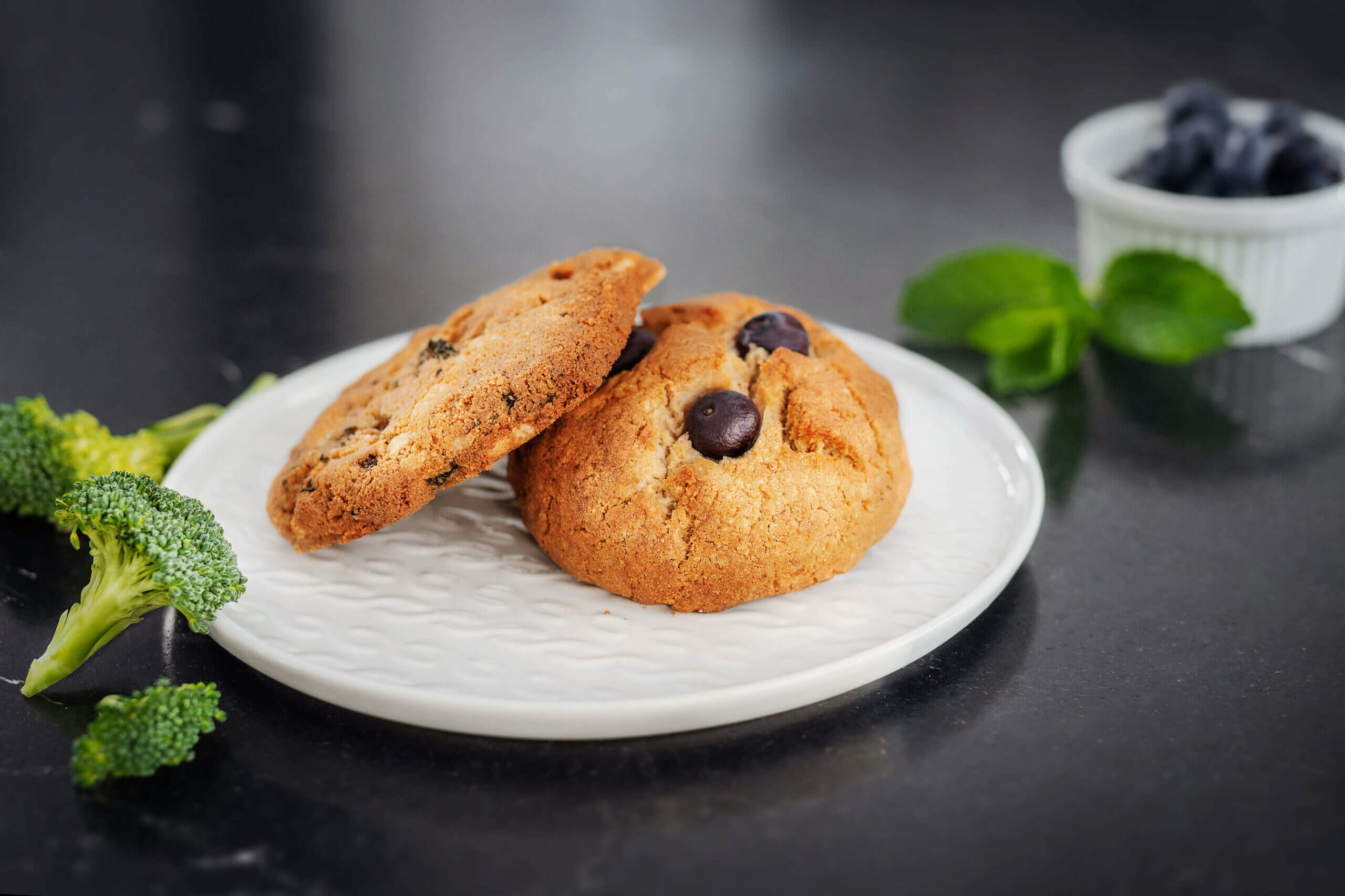 Bułeczki keto z serem i brokułami