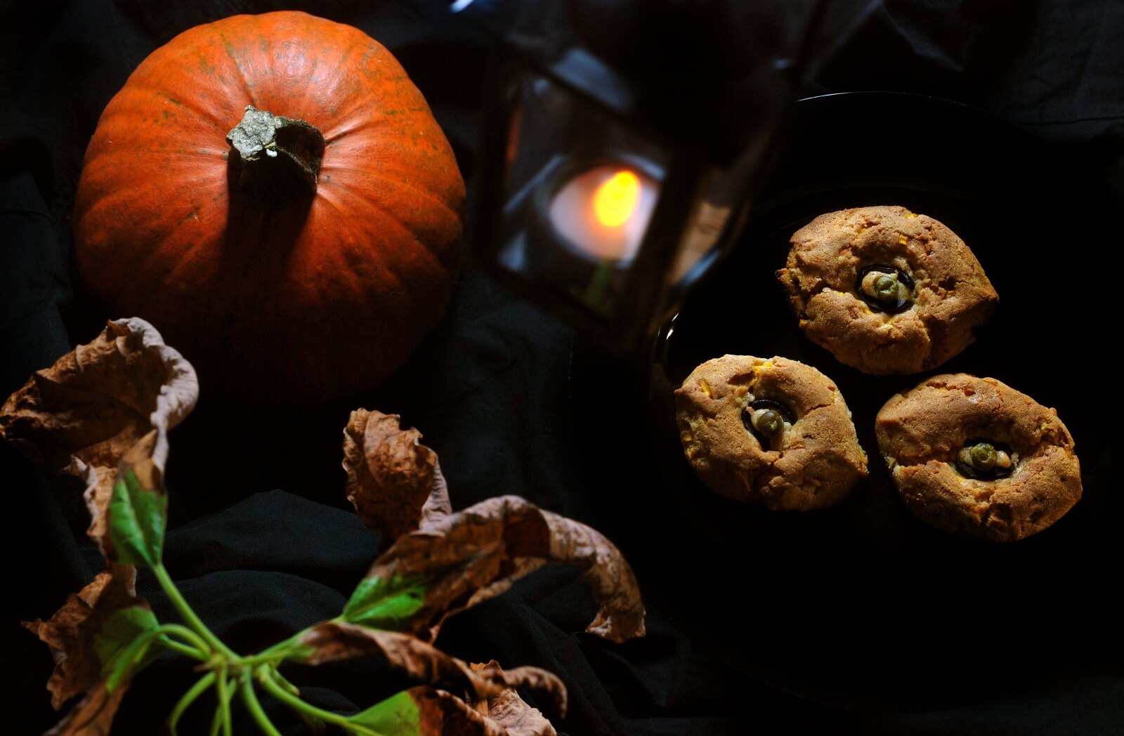 Bułeczki dyniowe z oczami